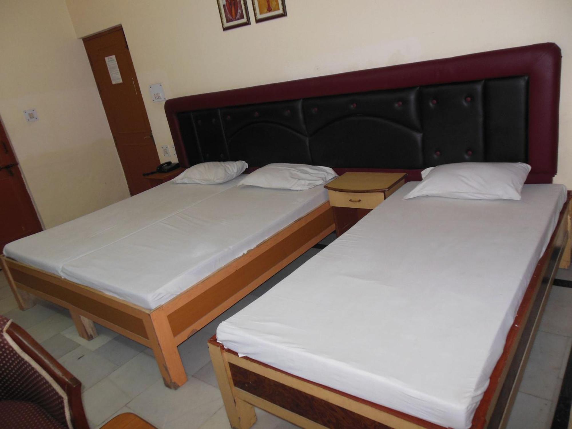 Hotel Taj Plaza, Vip Road, Agra Agra  Εξωτερικό φωτογραφία