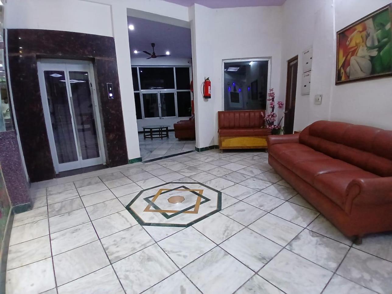 Hotel Taj Plaza, Vip Road, Agra Agra  Εξωτερικό φωτογραφία