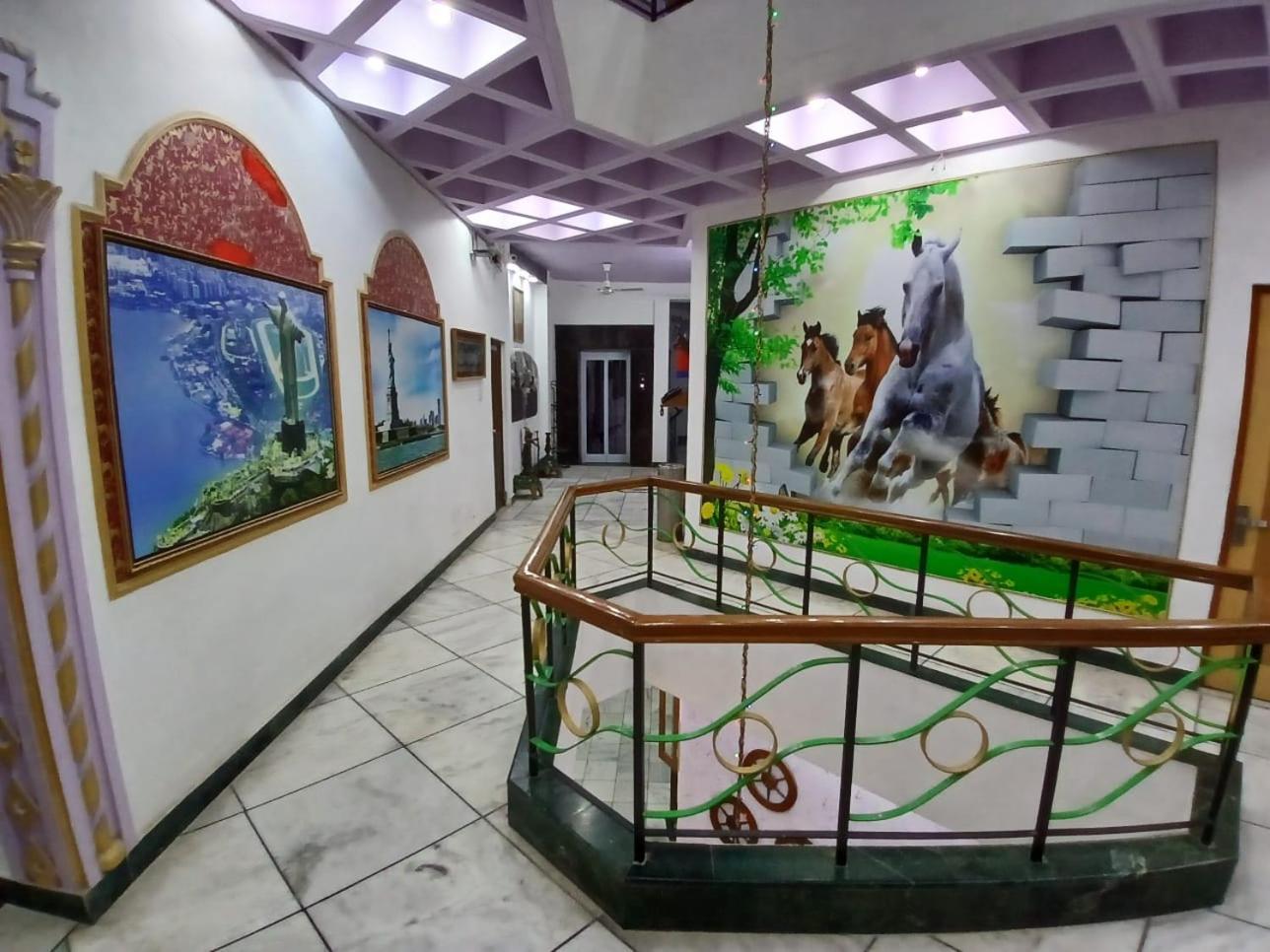 Hotel Taj Plaza, Vip Road, Agra Agra  Εξωτερικό φωτογραφία