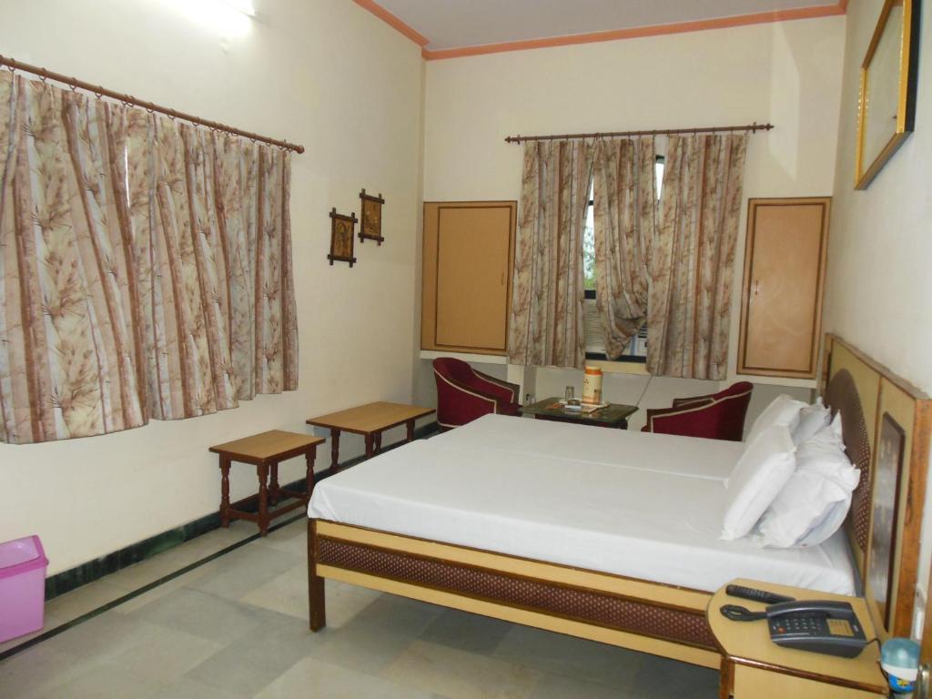 Hotel Taj Plaza, Vip Road, Agra Agra  Δωμάτιο φωτογραφία