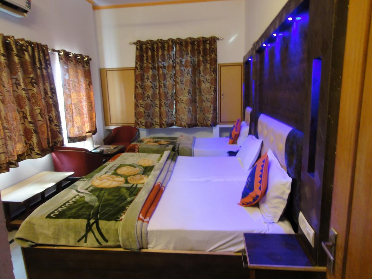 Hotel Taj Plaza, Vip Road, Agra Εξωτερικό φωτογραφία