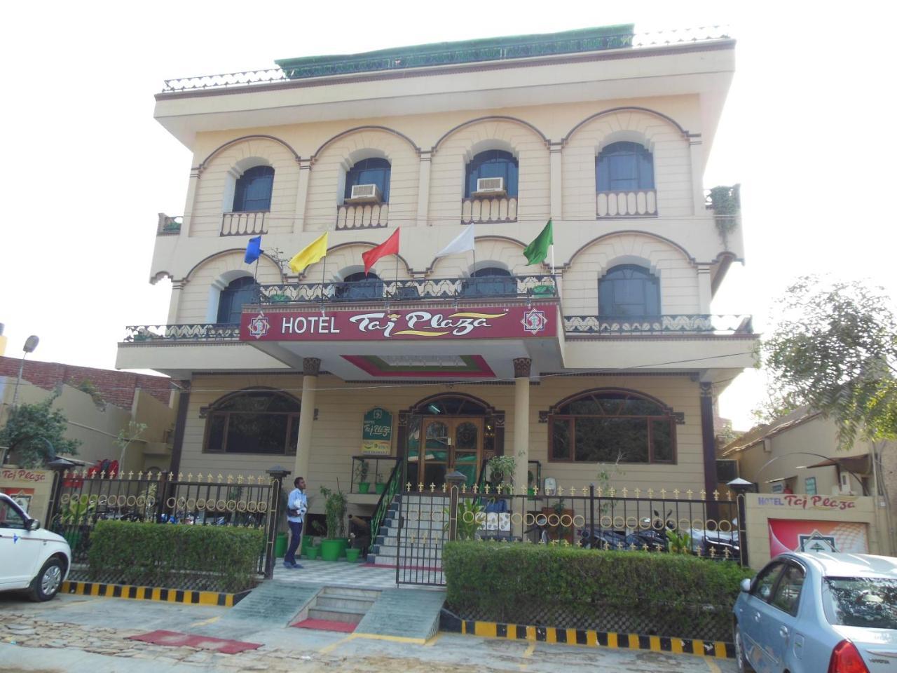 Hotel Taj Plaza, Vip Road, Agra Agra  Εξωτερικό φωτογραφία