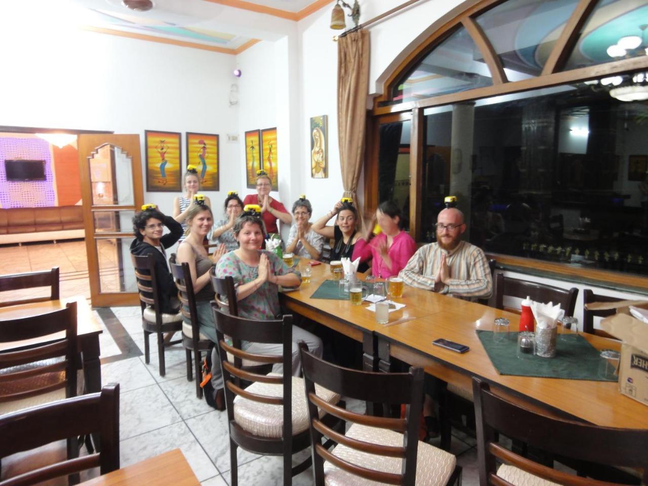 Hotel Taj Plaza, Vip Road, Agra Agra  Εξωτερικό φωτογραφία