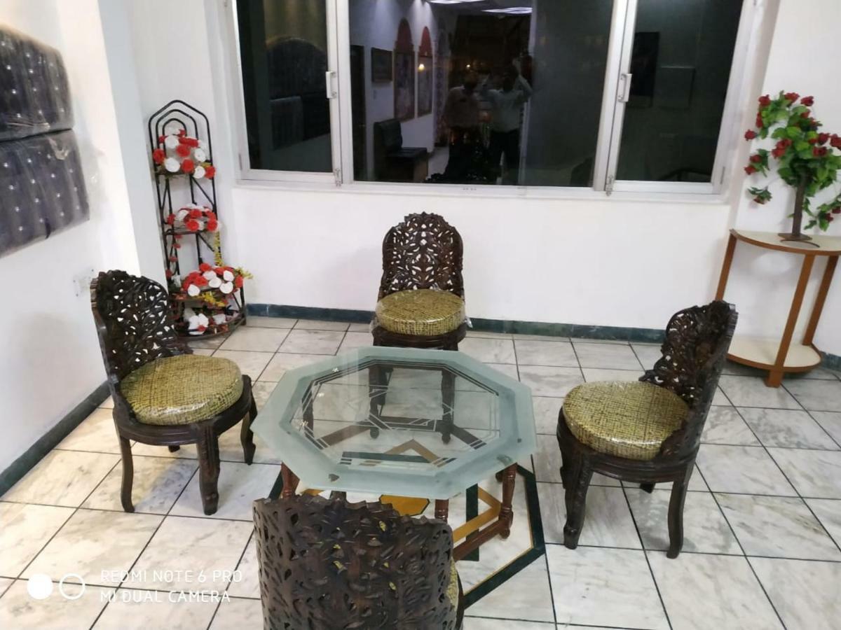 Hotel Taj Plaza, Vip Road, Agra Agra  Εξωτερικό φωτογραφία