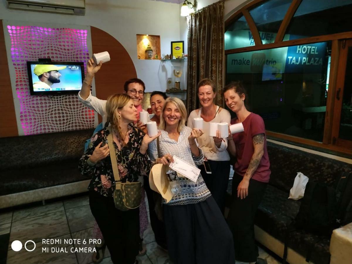 Hotel Taj Plaza, Vip Road, Agra Agra  Εξωτερικό φωτογραφία