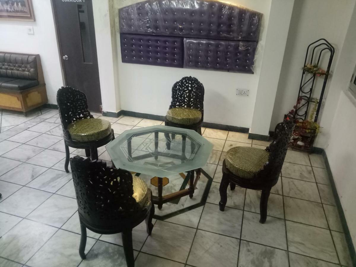 Hotel Taj Plaza, Vip Road, Agra Agra  Εξωτερικό φωτογραφία